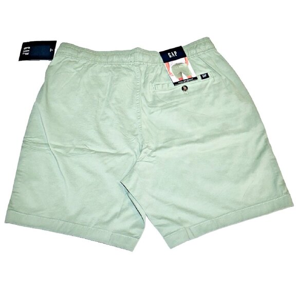 GAP - Men's Drawstring Pull On Elastic Waistband Shorts, 7" Inseam - Green Bay - Picture 2 of 3